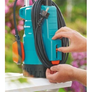 Pompe immergée pour récupérateur d'eau de pluie GARDENA 4000/2 Classic